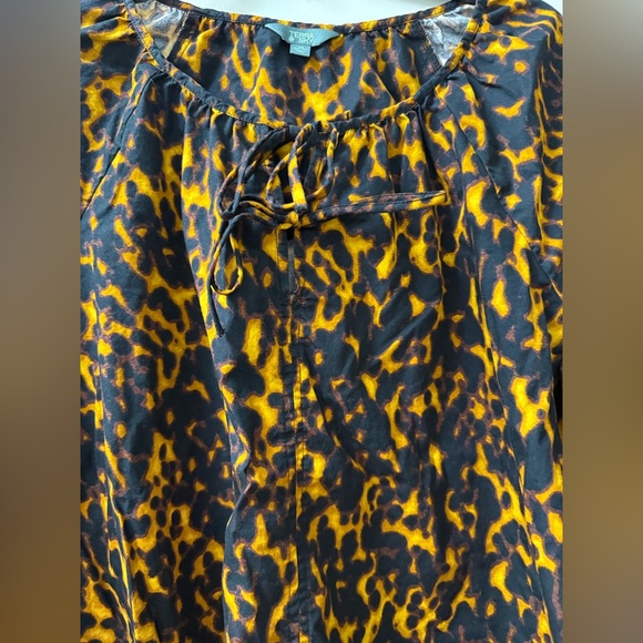 Leopard Print Women's Top - Picture 4 of 5